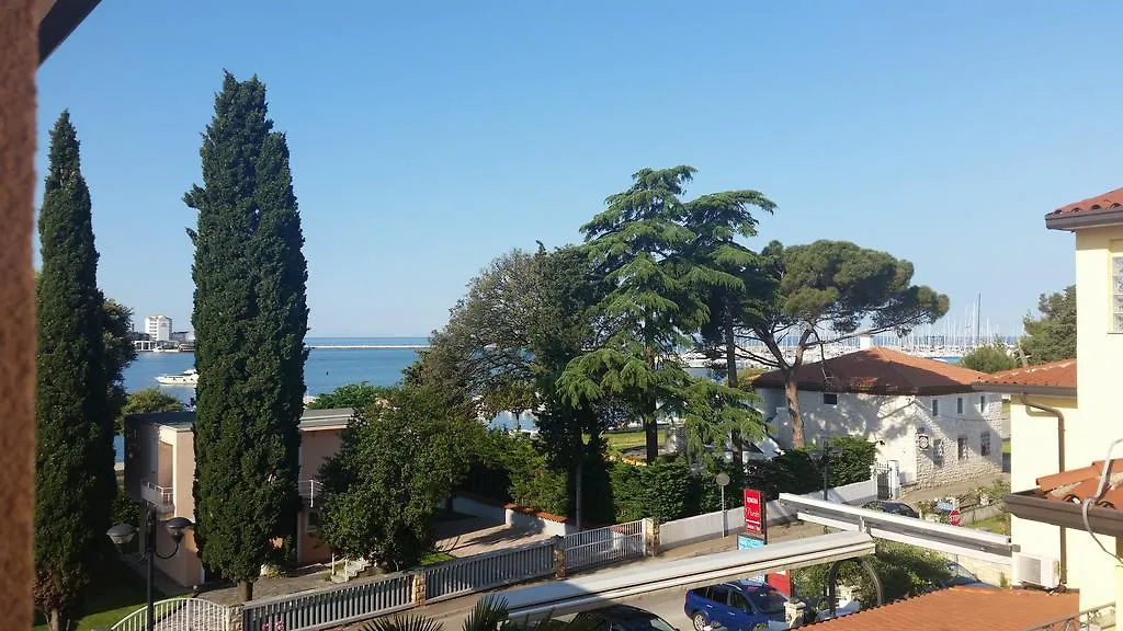 Apartments Villa Nona Umag 0*,