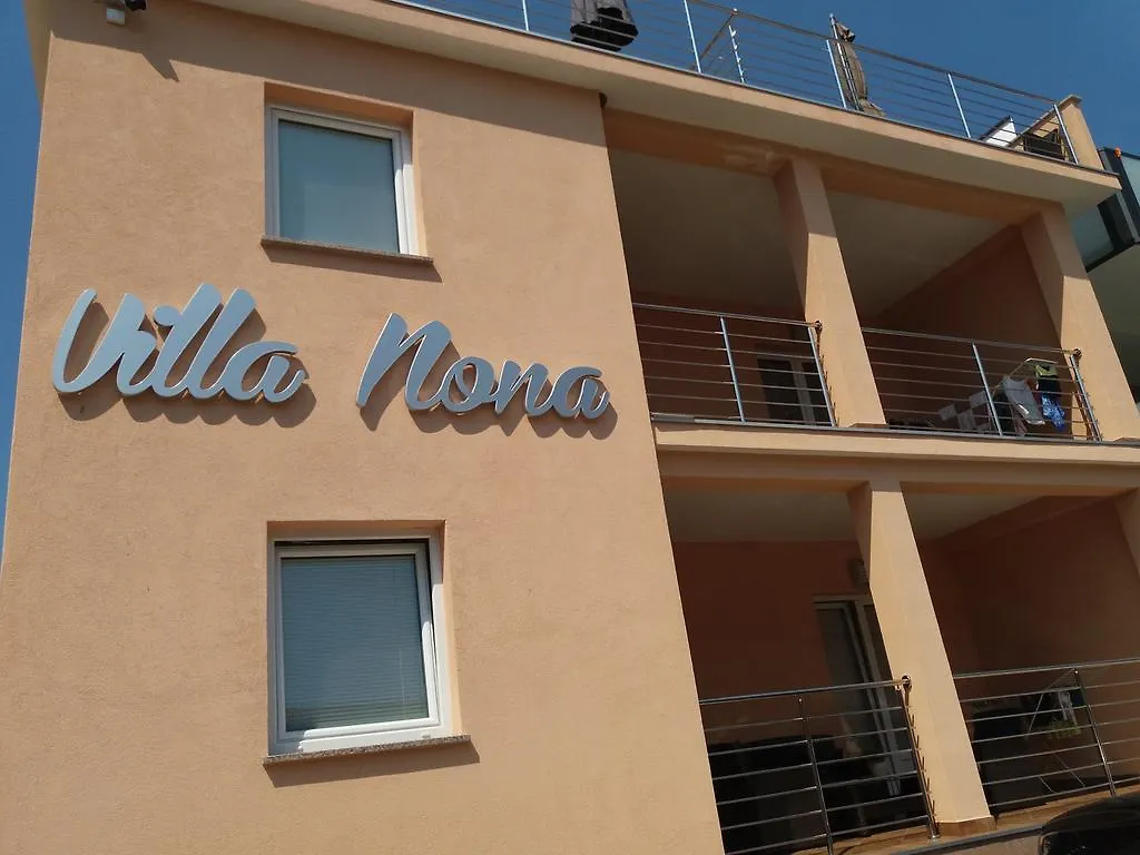Apartments Villa Nona Umag 0*,