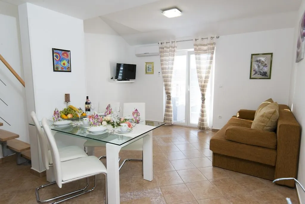 Apartments Villa Nona Umag
