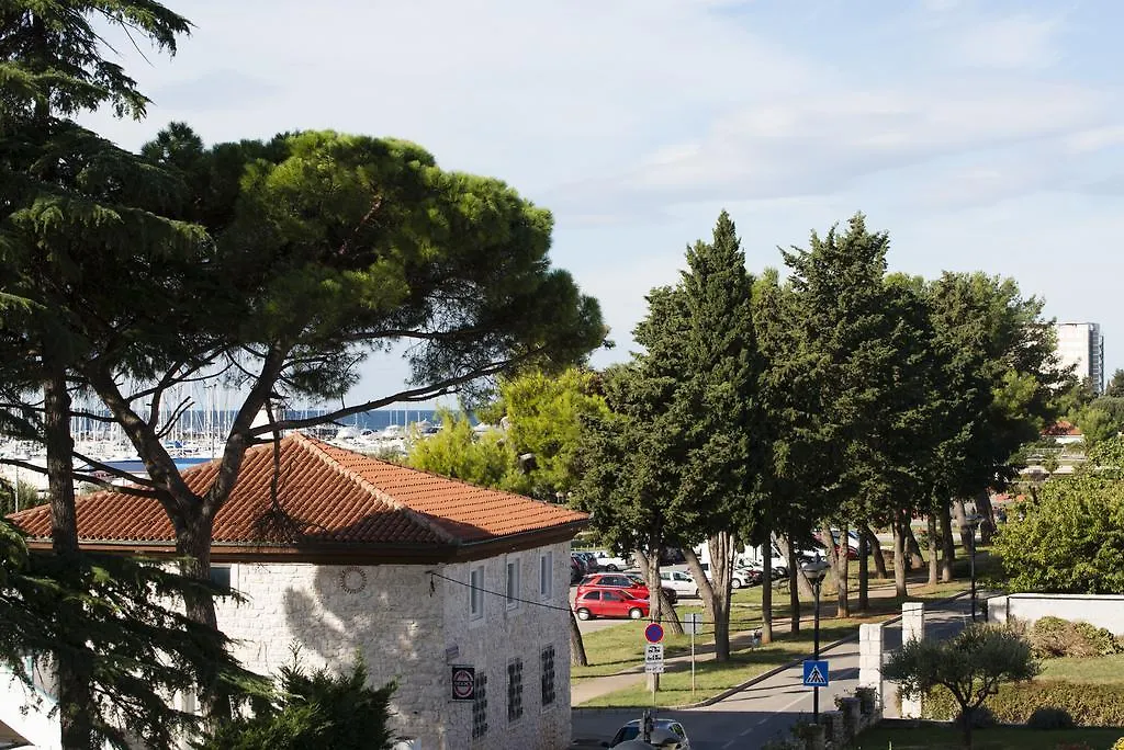 Apartments Villa Nona Umag 0*,  Croatia