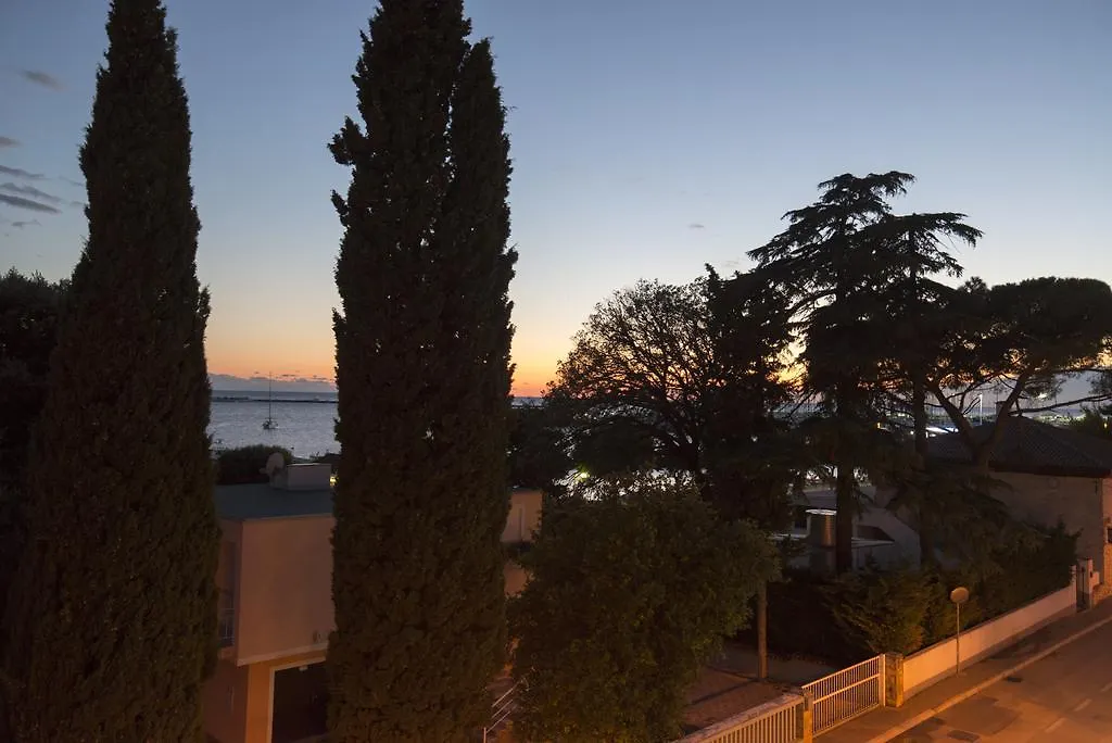 Apartments Villa Nona Umag 0*,